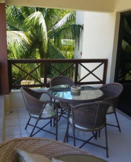 Вилла Genipabu Club House Guarajuba Camassari Экстерьер фото